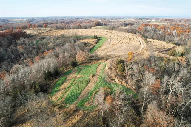 $1,450,000 | 32974 Potter Lane, Muscoda, WI 53573