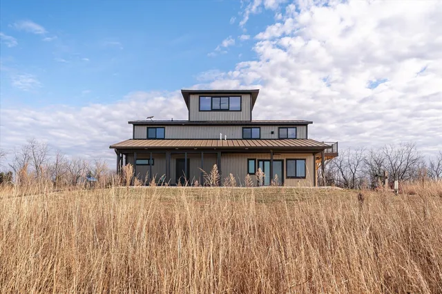 $1,450,000 | 32974 Potter Lane, Muscoda, WI 53573