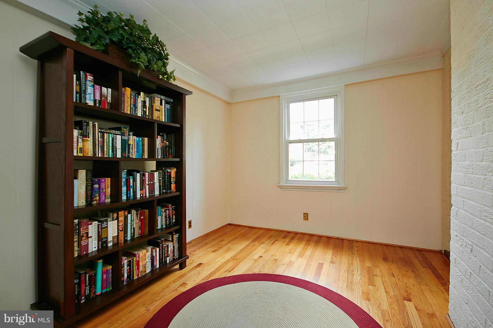 4924 33rd Road North Arlington, VA 22207 - Photo 14 of 28 DEN