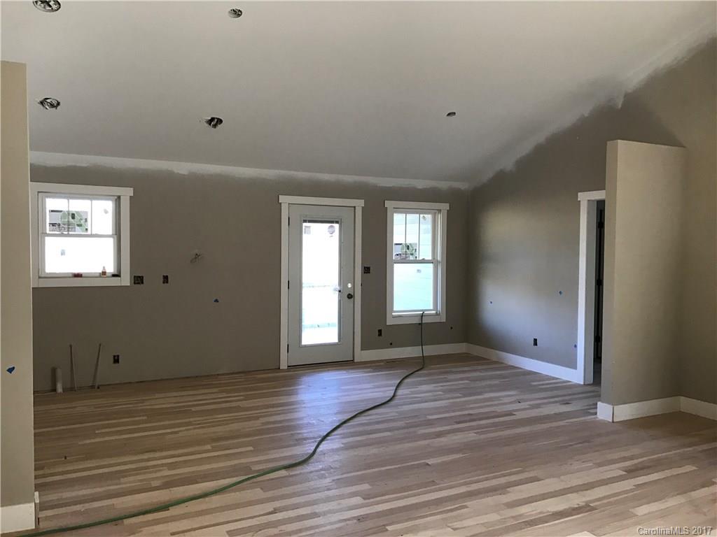 168 Webb Creek Road, Unit 2 Fairview, NC 28730 - Photo 12 of 16 Gallery Image 12