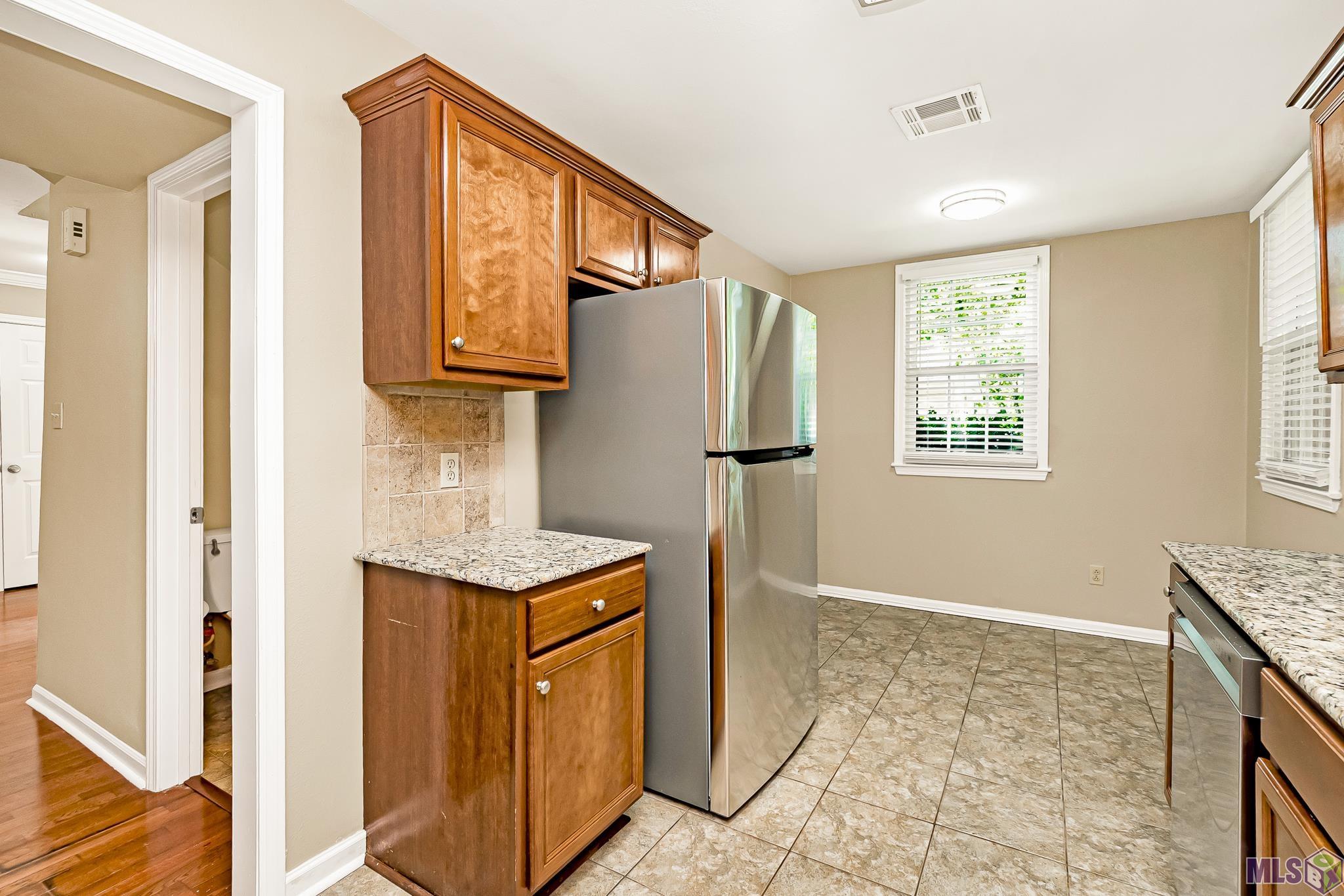 7955 Jefferson Pl Boulevard, Unit 33D Baton Rouge, LA 70809 - Photo 7 of 28