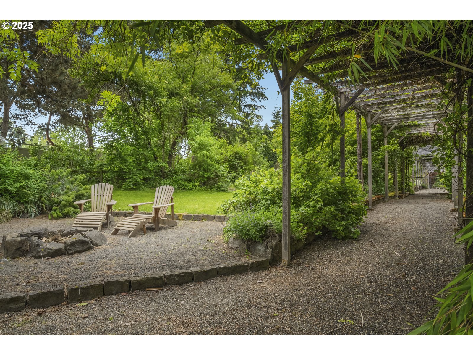 10623 Northeast Fox Farm Road Dundee, OR 97115 - Photo 16 of 47