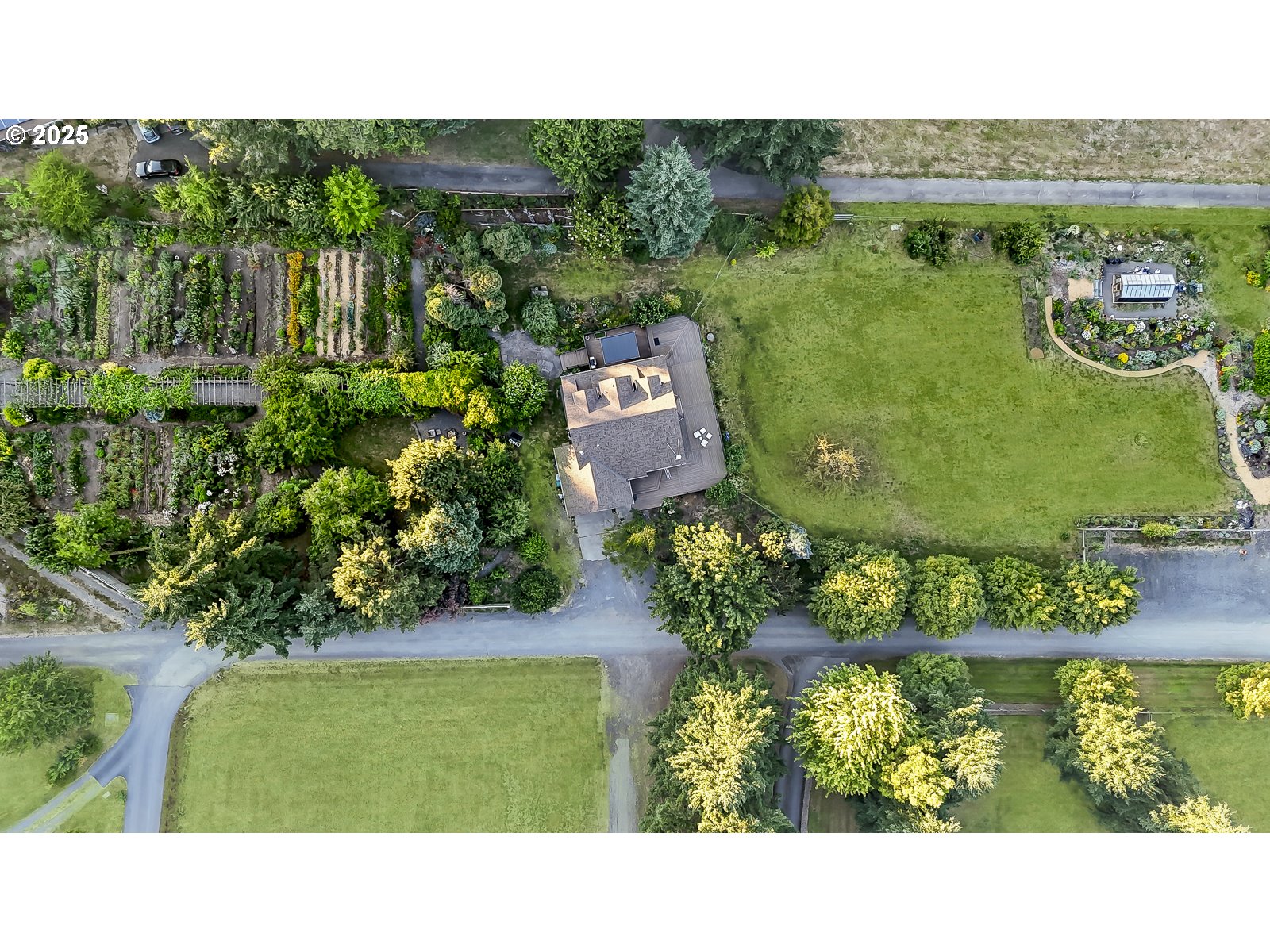 10623 Northeast Fox Farm Road Dundee, OR 97115 - Photo 6 of 47