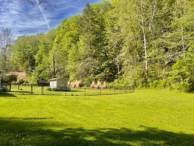 439 Laurel Road Cedar Bluff, VA 24609 - Photo 13 of 30 Gallery Image 13
