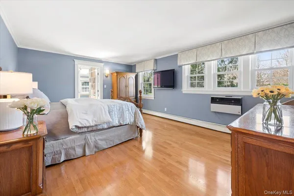 $1,975,000 | 964 Highland Avenue, Pelham, NY 10803