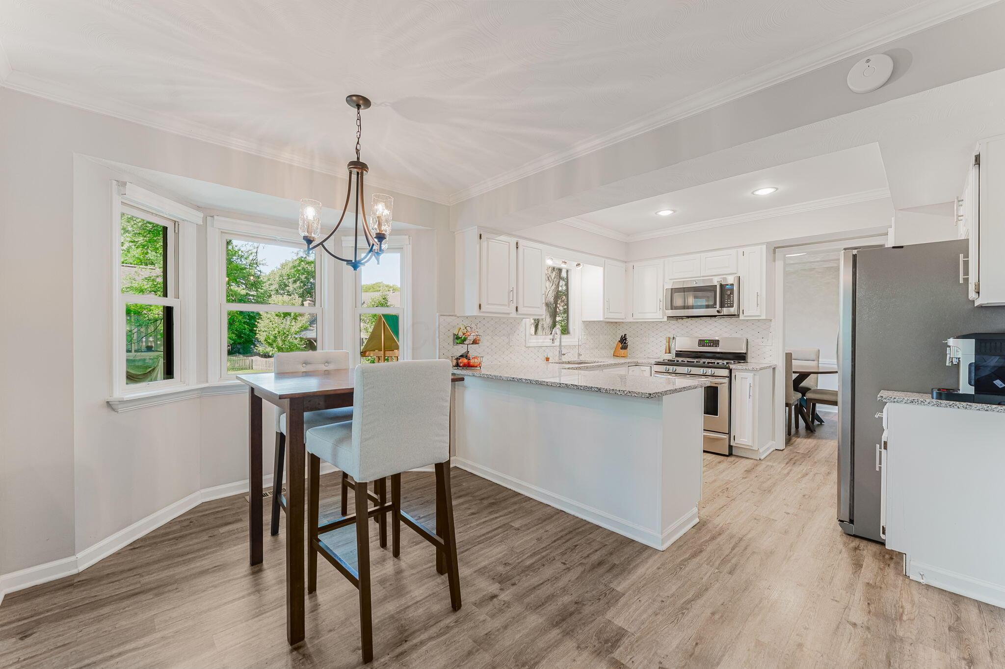 1015 Pine View Road Westerville, OH 43081 - Photo 14 of 44 Breakfast Nook