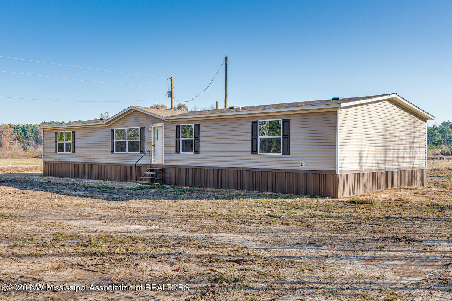 1903 Victoria Road Byhalia, MS 38611 - Photo 2 of 26 1903-victoria-rd-203678_3-snapsold-scree
