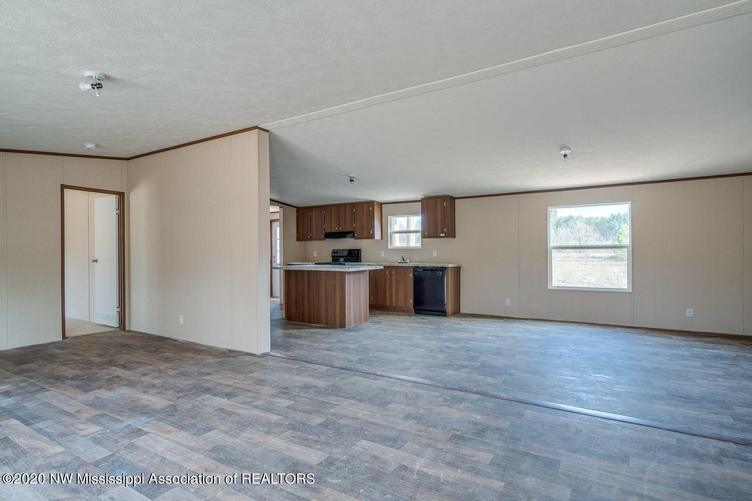 1903 Victoria Road Byhalia, MS 38611 - Photo 7 of 26 1903-victoria-rd-203678-snapsold-screen-