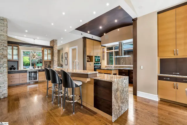 $2,825,000 | 10 Water View Court, Travelers Rest, SC 29690