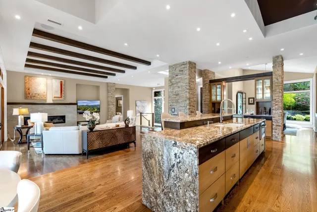 $2,825,000 | 10 Water View Court, Travelers Rest, SC 29690