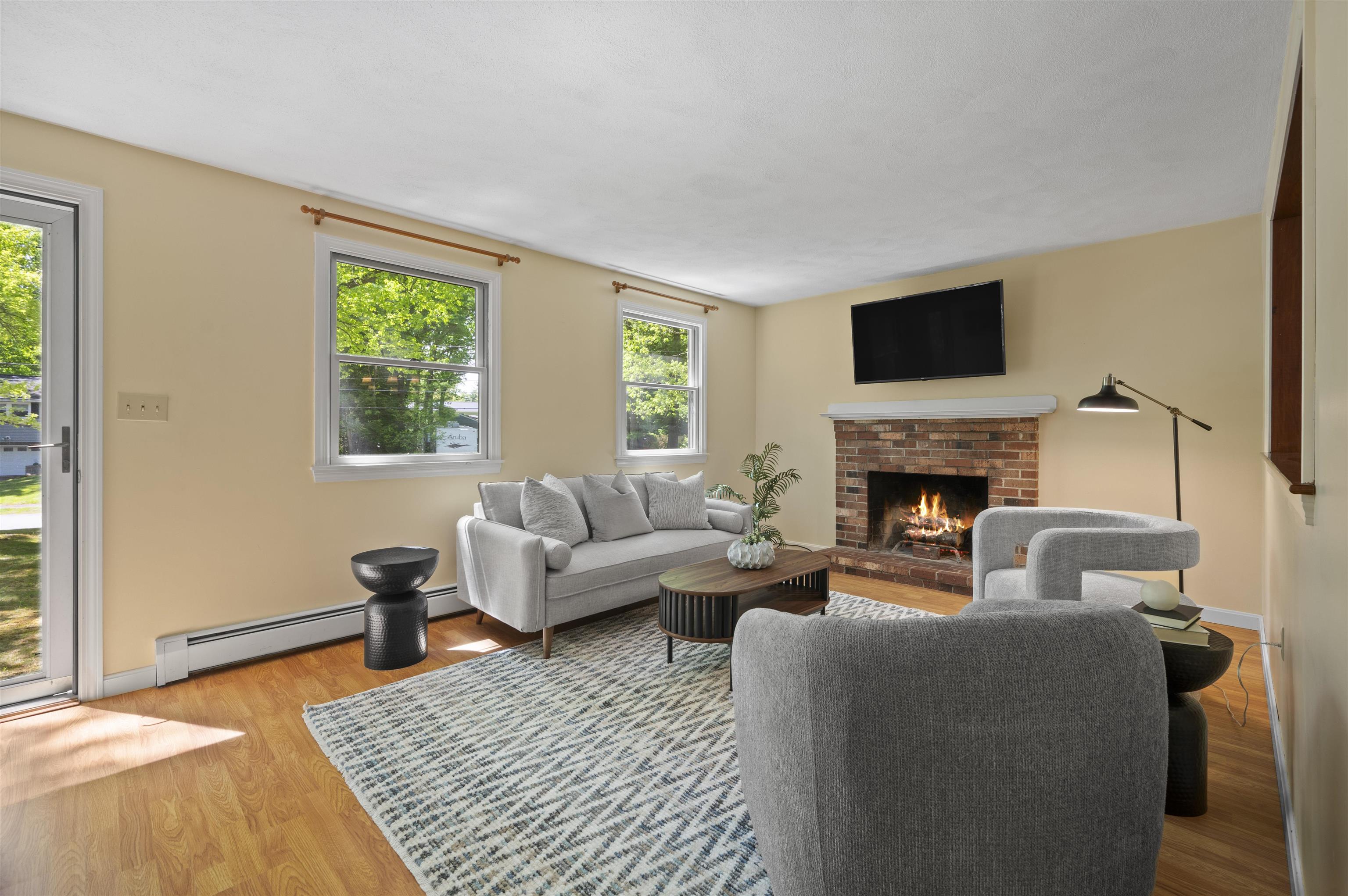 6 Patricia Avenue Exeter, NH 03833 - Photo 15 of 41