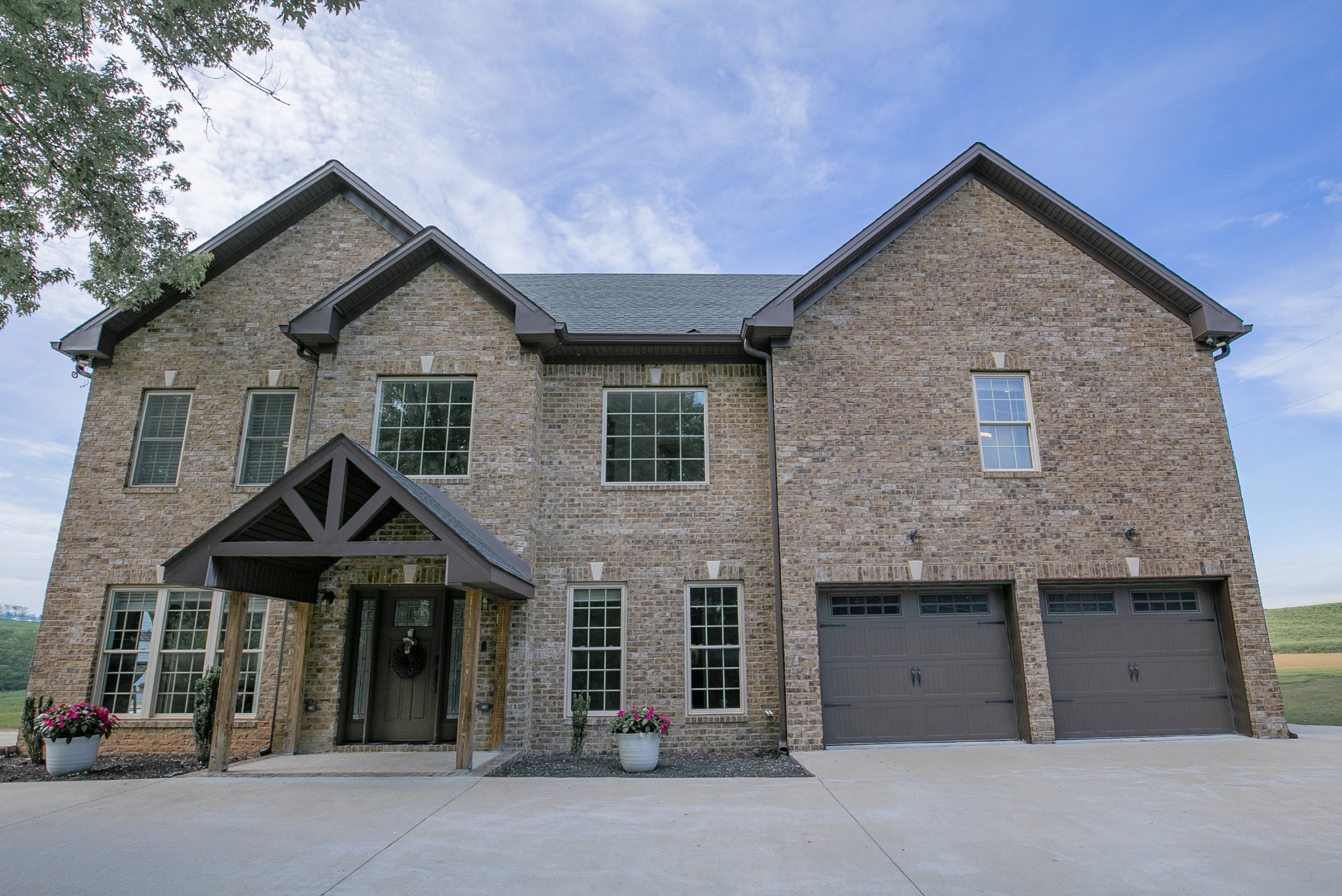 7144 Hall Road Greenbrier, TN 37073 - Photo 2 of 44