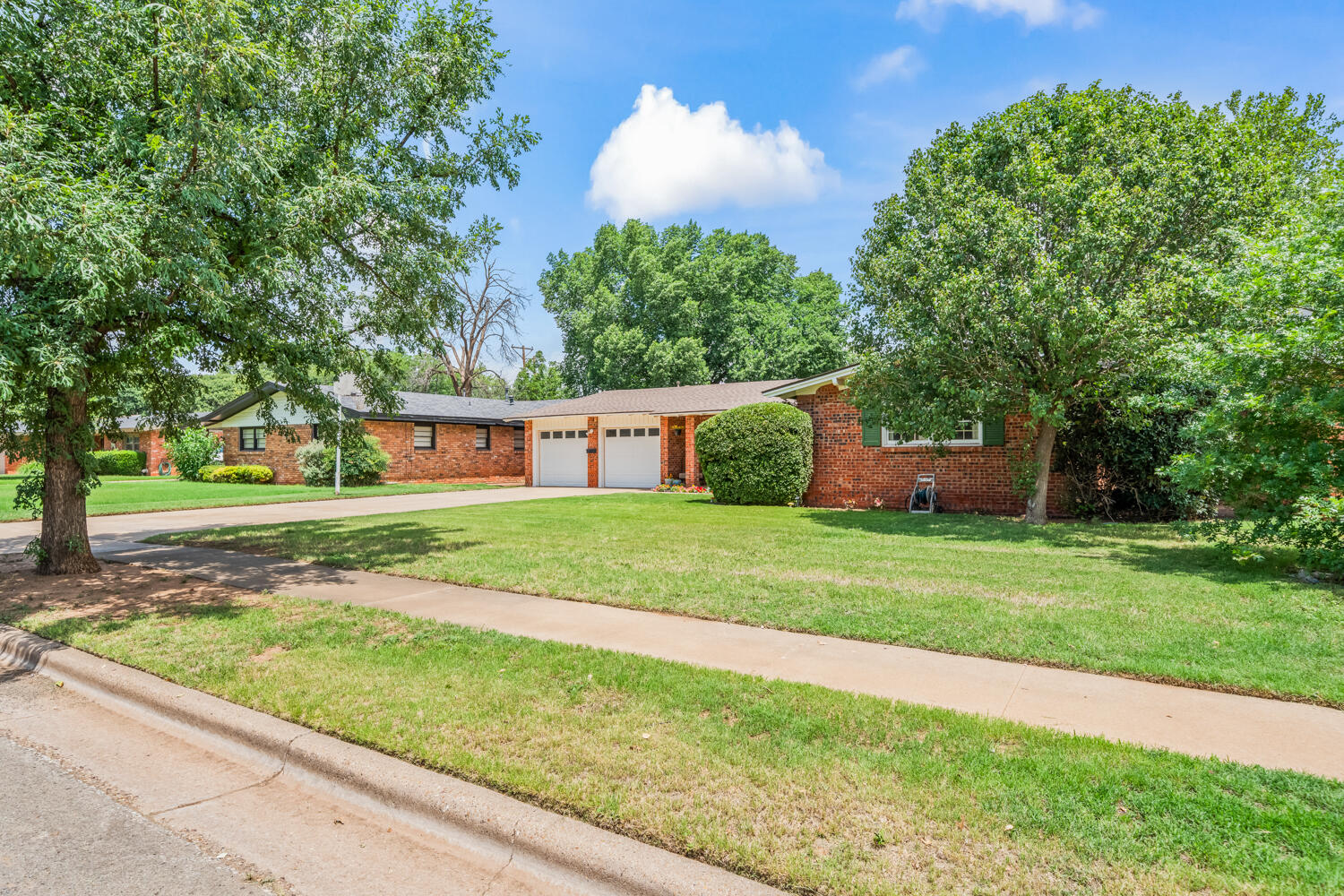 3012 56th Street Lubbock, TX 79413 - Photo 4 of 30 3012 56th St-32