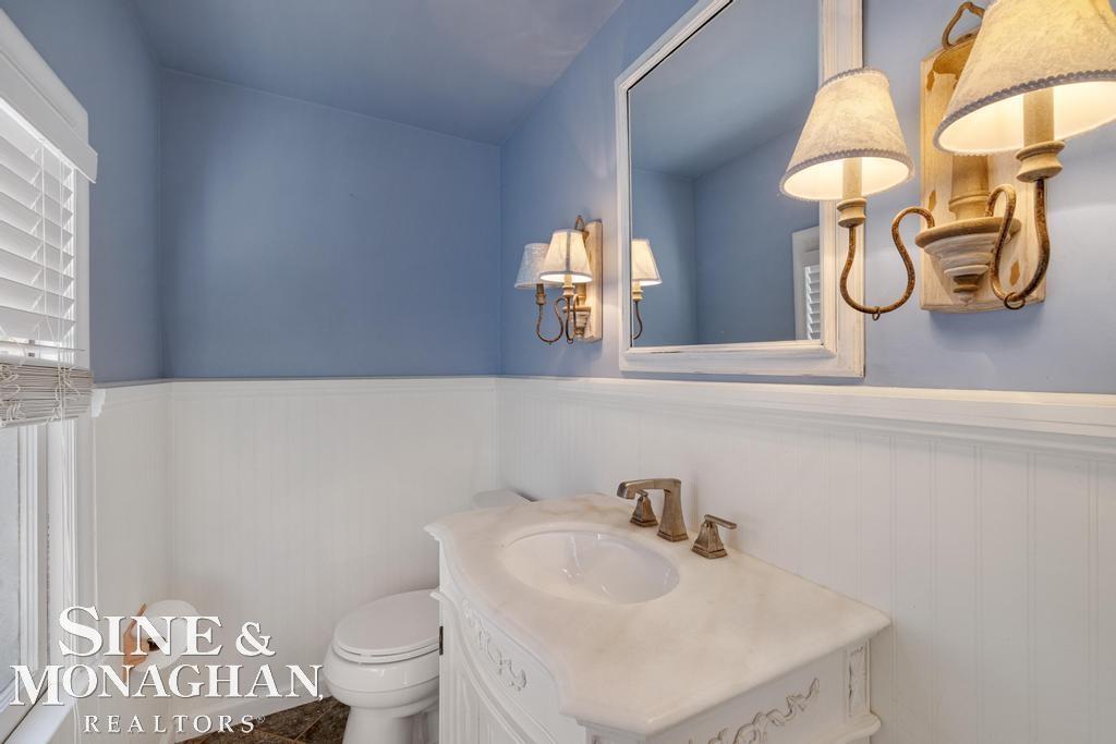 1971 Littlestone Road Grosse Pointe Woods, MI 48236 - Photo 19 of 48