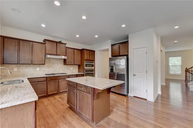 $3,200 | 3332 Twinrose Place, Alpharetta, GA 30004