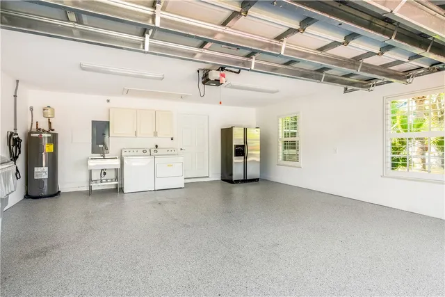 $369,999 | 4325 Cross Court, Vero Beach, FL 32967