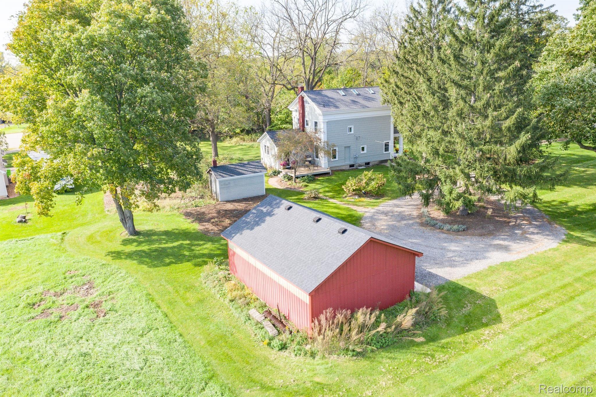 8480 Hyne Road Brighton, MI 48114 - Photo 37 of 50 Supreme setting