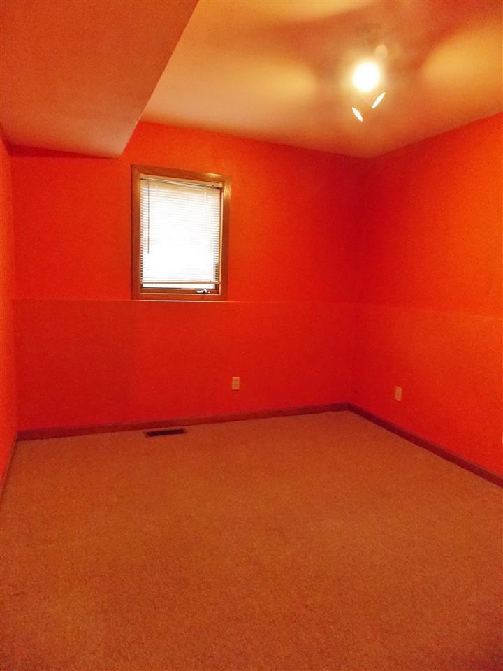 1157 Griggs Road Rockford, IL 61108 - Photo 20 of 24 Gallery Image 20