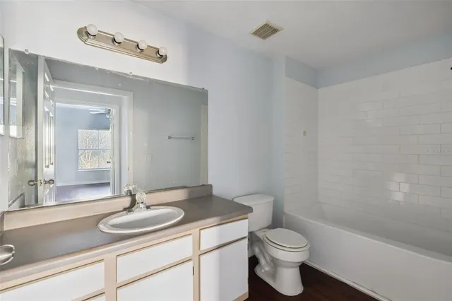 $1,275 | 6071 Westgate Drive, Unit 323, Orlando, FL 32835