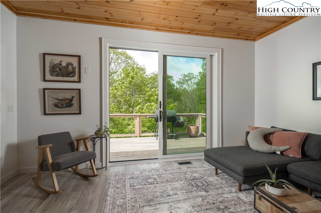 582 Sunny Chestnut Forest Boone, NC 28607 - Photo 16 of 50