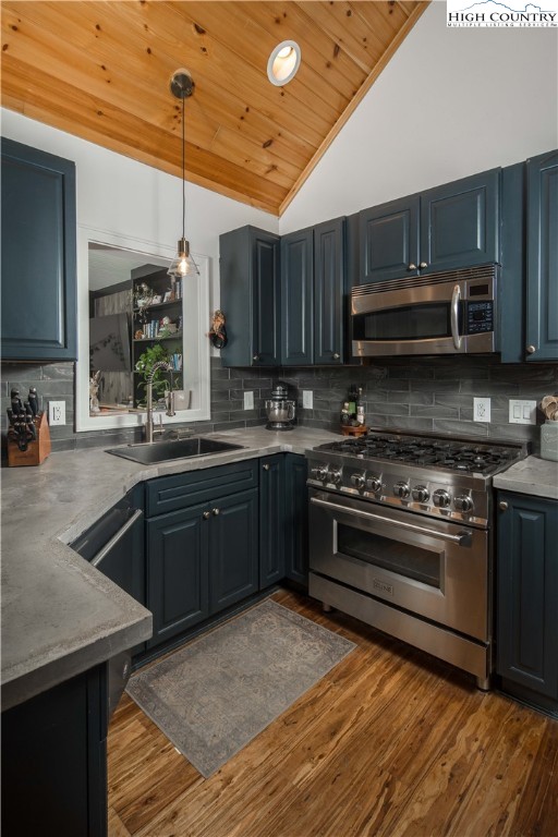 582 Sunny Chestnut Forest Boone, NC 28607 - Photo 10 of 50