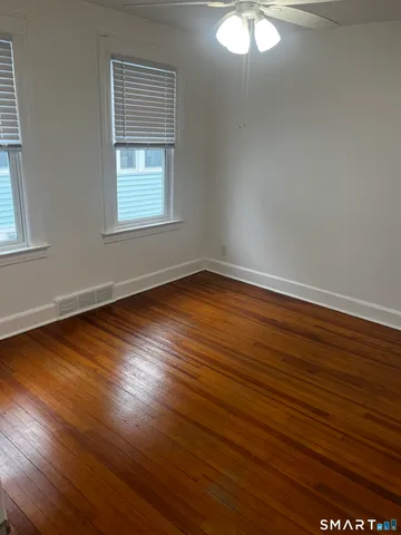 $2,000 | 84 Church Street, Unit 2, Hamden, CT 06514