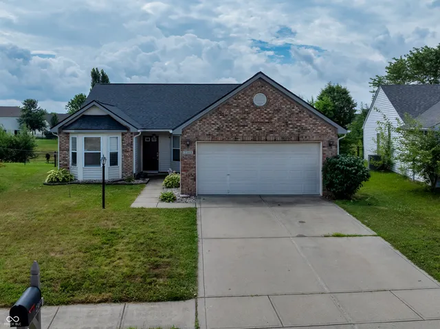 $263,280 | 2369 Orchard Creek Drive, Columbus, IN 47201