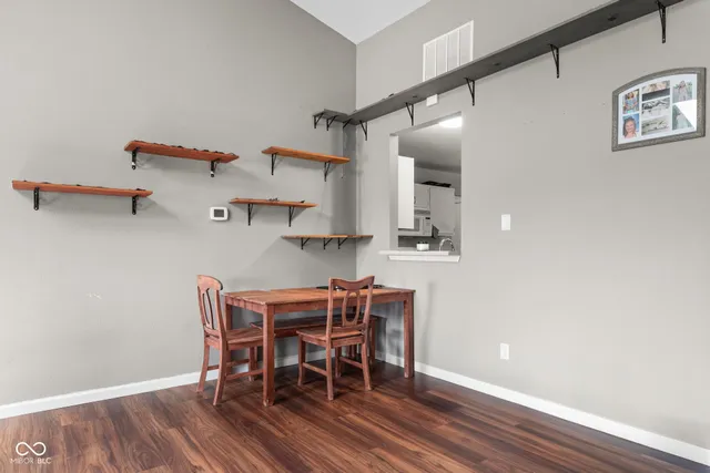 $263,280 | 2369 Orchard Creek Drive, Columbus, IN 47201