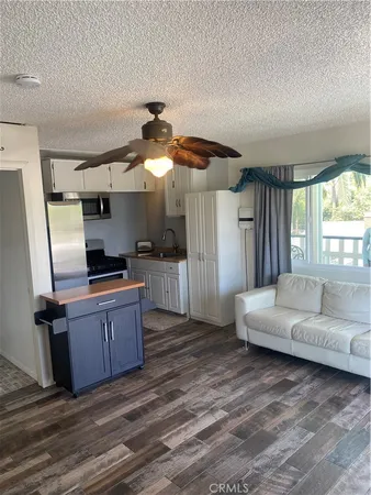 $2,375 | 808 Orchard Drive, Unit B, Redlands, CA 92374