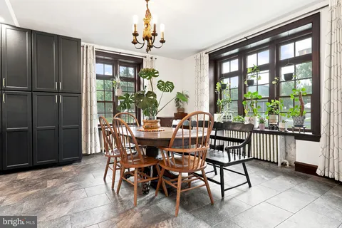 $849,900 | 237 Elm Drive, Lansdale, PA 19446