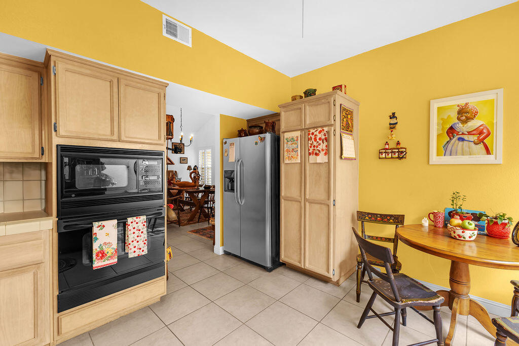 165 Lakeshore Drive Rancho Mirage, CA 92270 - Photo 14 of 67 k