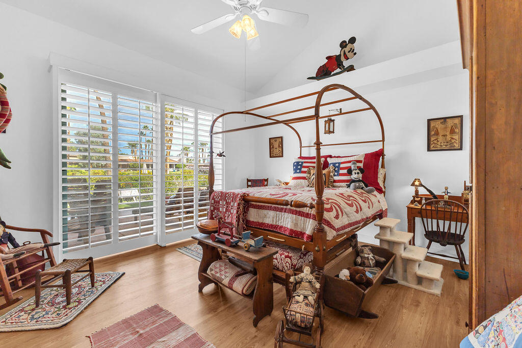 165 Lakeshore Drive Rancho Mirage, CA 92270 - Photo 17 of 67 m