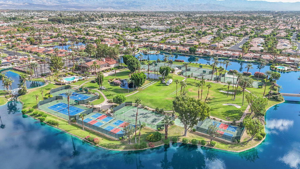 165 Lakeshore Drive Rancho Mirage, CA 92270 - Photo 59 of 67 vv