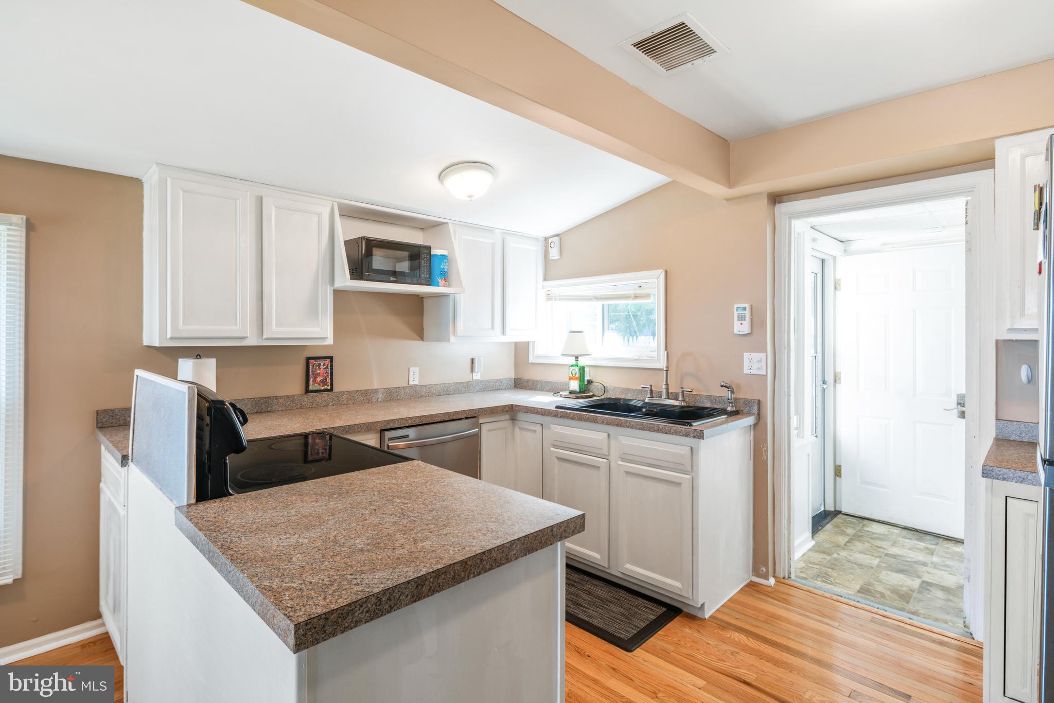19 South New Road Middletown, DE 19709 - Photo 11 of 29 Kitchen