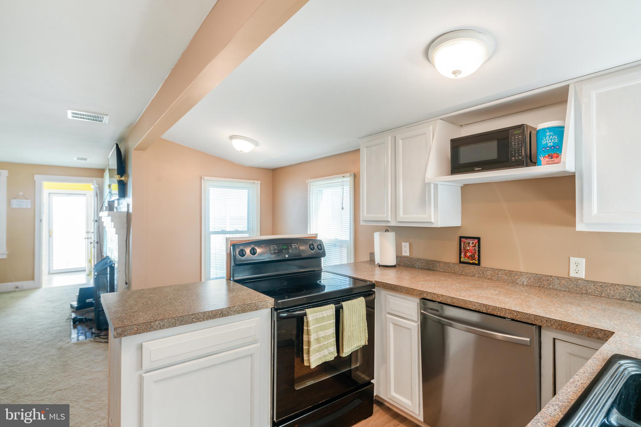 19 South New Road Middletown, DE 19709 - Photo 9 of 29 Enter the Home