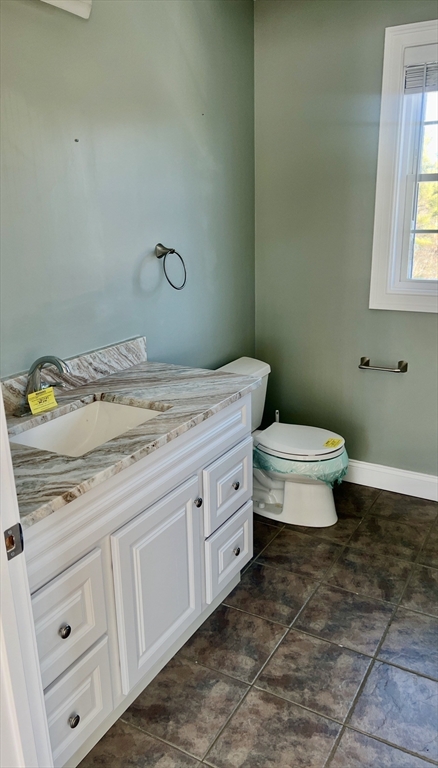 8 Vista Circle Rutland, MA 01543 - Photo 16 of 28