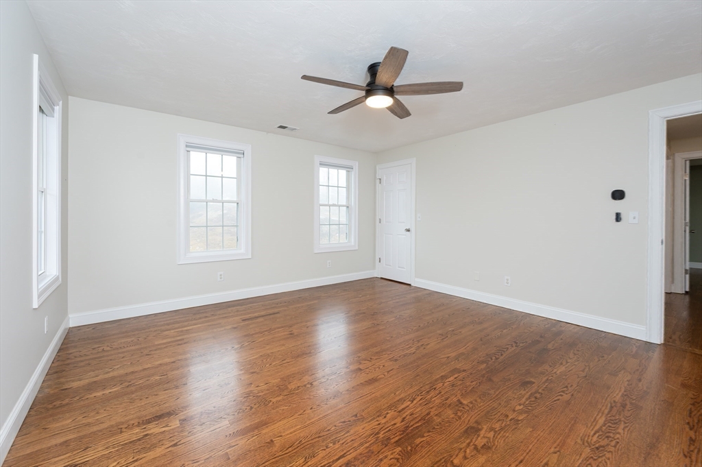 8 Vista Circle Rutland, MA 01543 - Photo 9 of 28