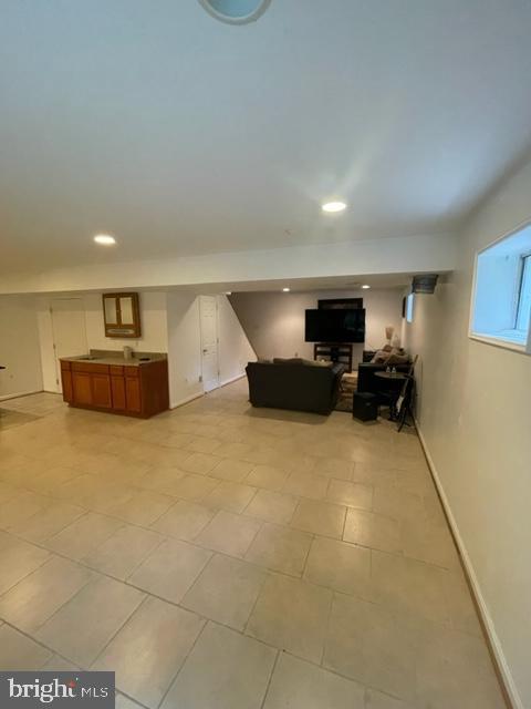 6540 Running Brook Road Manassas, VA 20112 - Photo 6 of 11 a living room with furniture and a couch