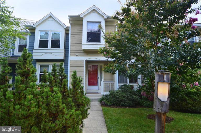 1616 Oak Spring Way Reston, VA 20190 - Photo 30 of 30 Great Reston community