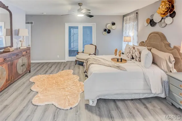 $432,000 | 121 Country Club Place, Belleville, IL 62223