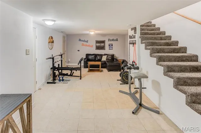 $432,000 | 121 Country Club Place, Belleville, IL 62223