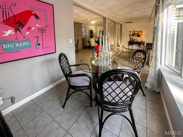 $432,000 | 121 Country Club Place, Belleville, IL 62223