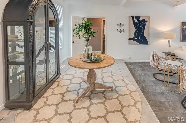 $432,000 | 121 Country Club Place, Belleville, IL 62223