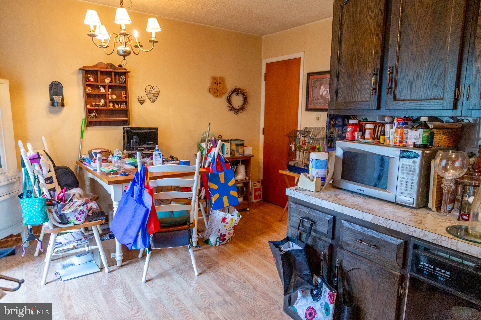 60 Georgetown Road Lindenwold, NJ 08021 - Photo 13 of 18 Large Eat-In Kitchen
