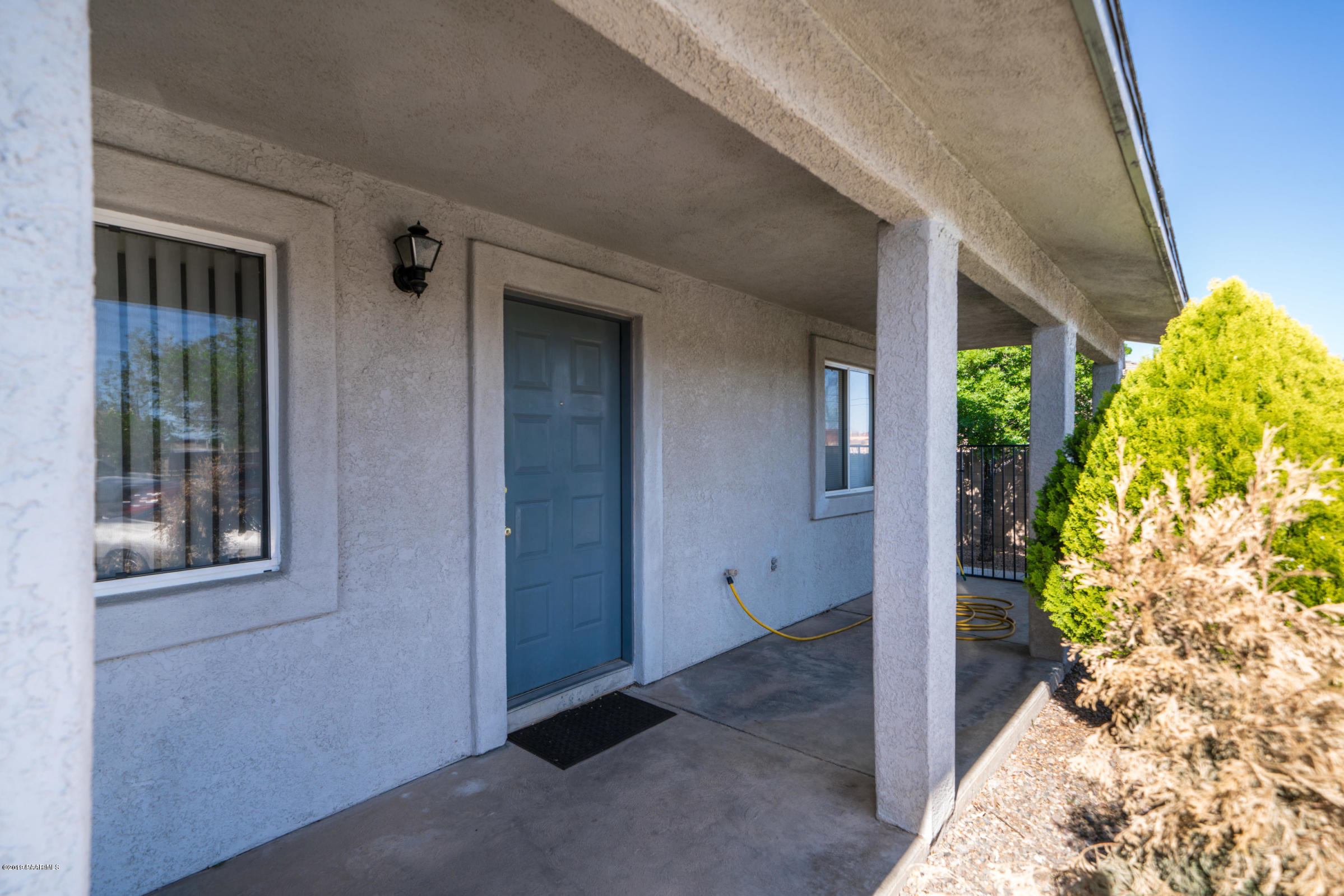 8384 Florentine Road Prescott Valley, AZ 86314 - Photo 3 of 41 20180516184122530423000000-o