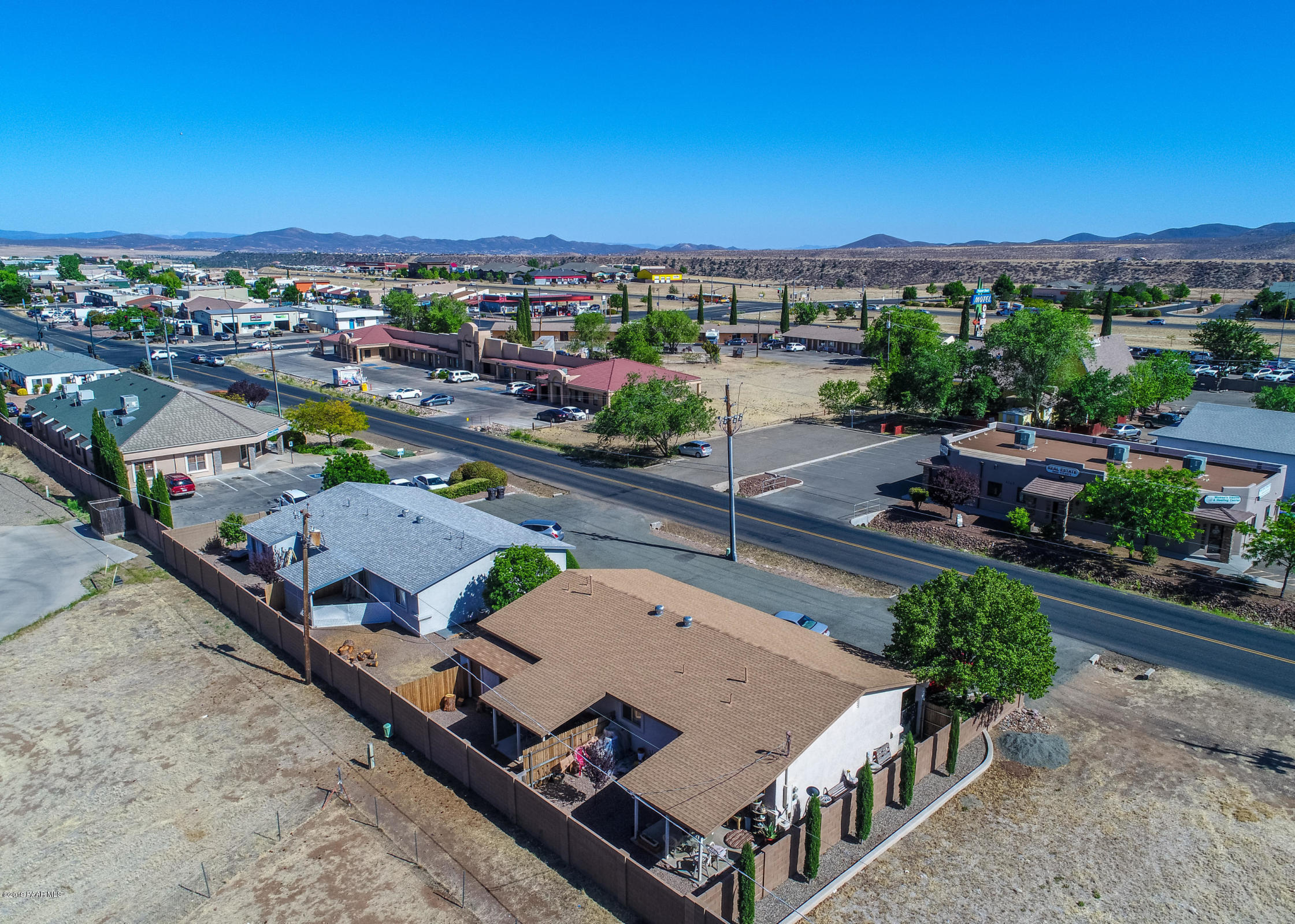8384 Florentine Road Prescott Valley, AZ 86314 - Photo 7 of 41 20180516183618525830000000-o