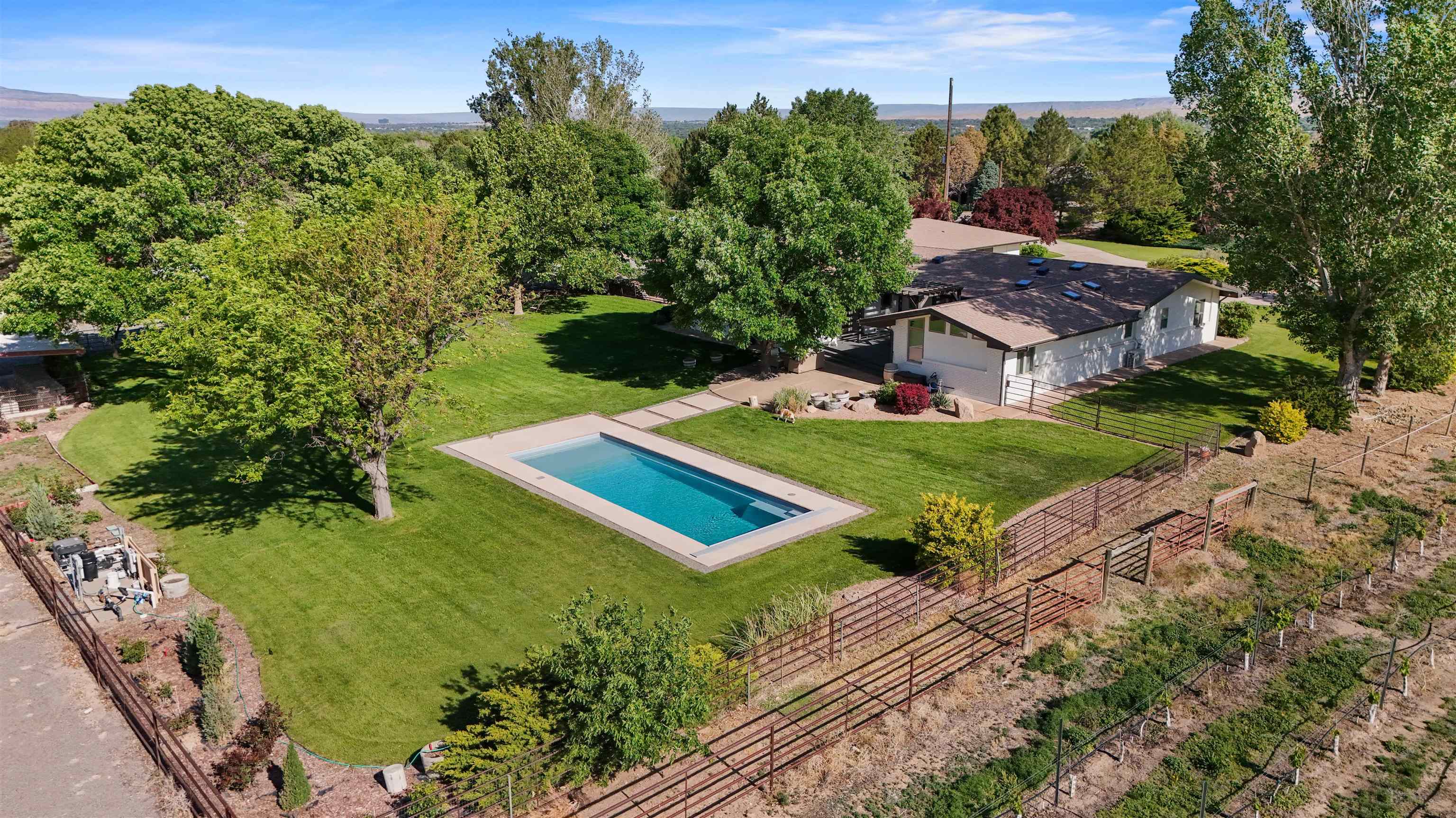 3339 C Road Palisade, CO 81526 - Photo 28 of 39 an aerial view of a house