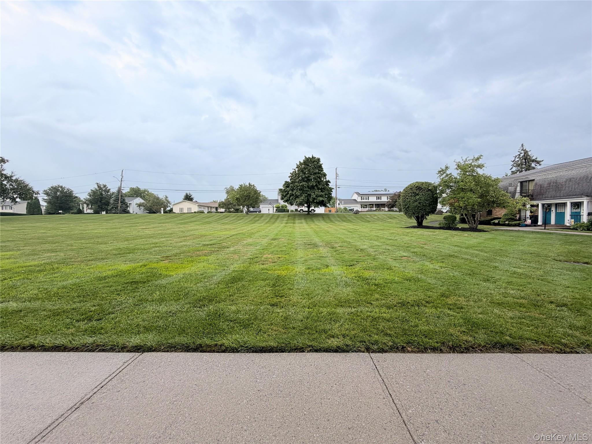 2D Fortune Road West, Unit B Middletown, NY 10941 - Photo 16 of 16 Front view