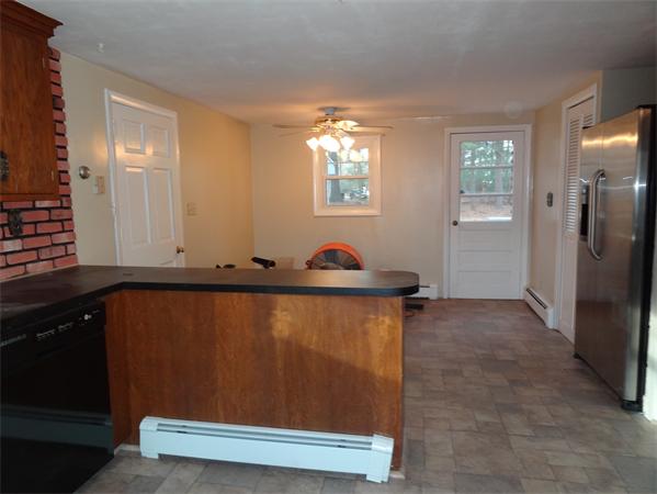 24 Leland Road Norfolk, MA 02056 - Photo 3 of 15 Gallery Image 3