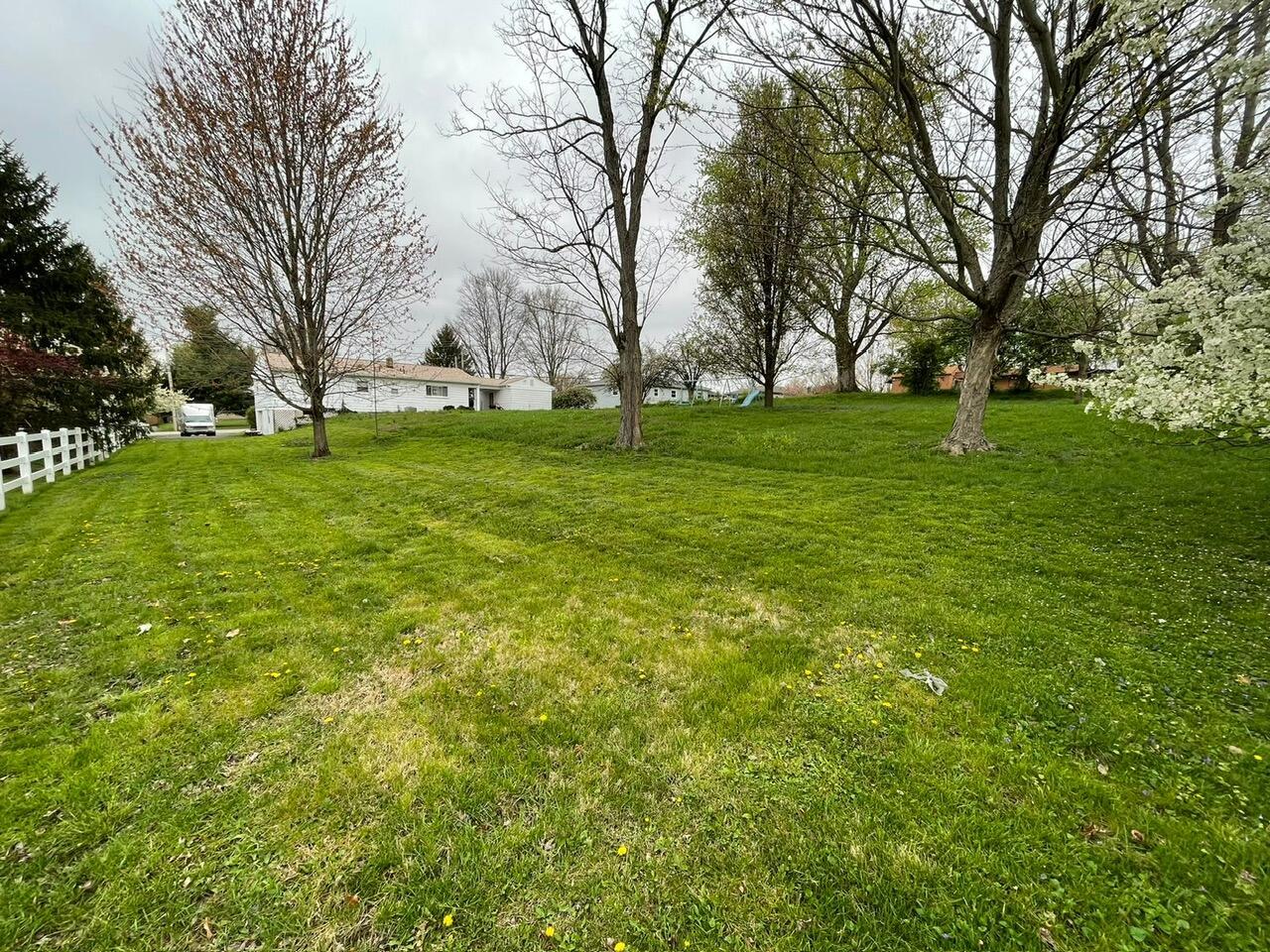 3502 Behymer Road Cincinnati, OH 45245 - Photo 16 of 43 IMG_3647